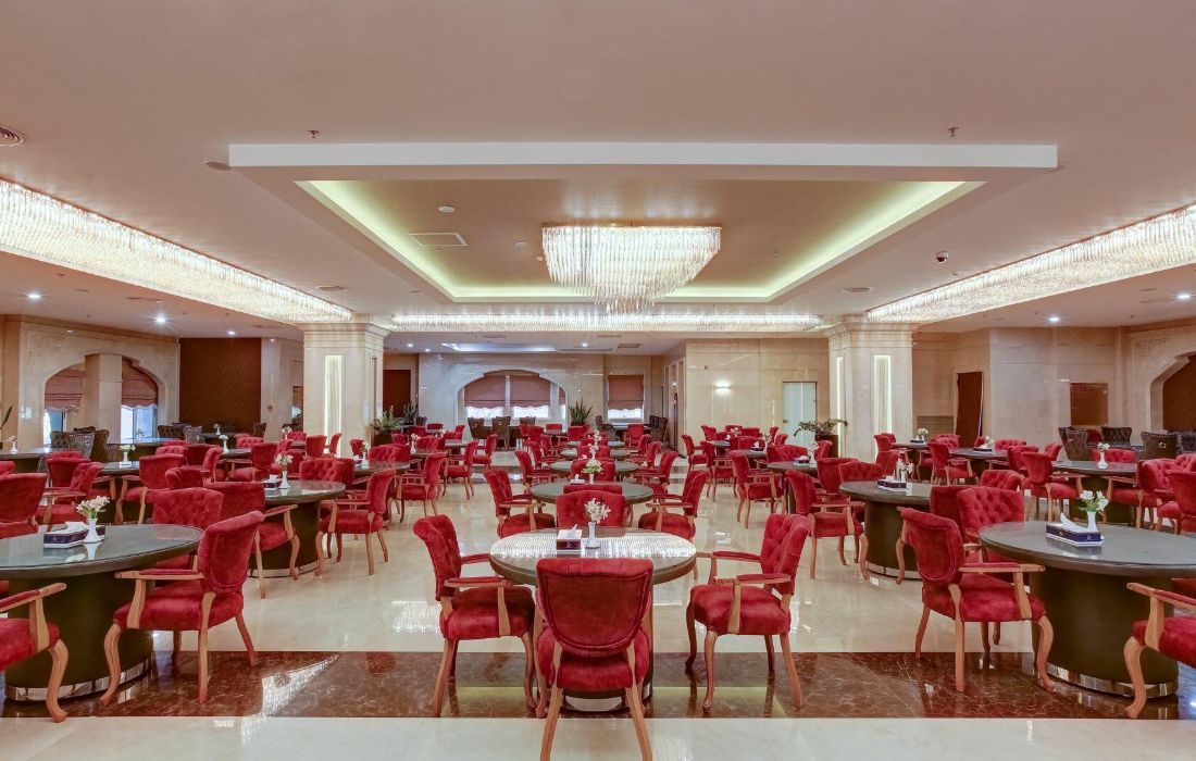 Khorshid Hashtom Hotel